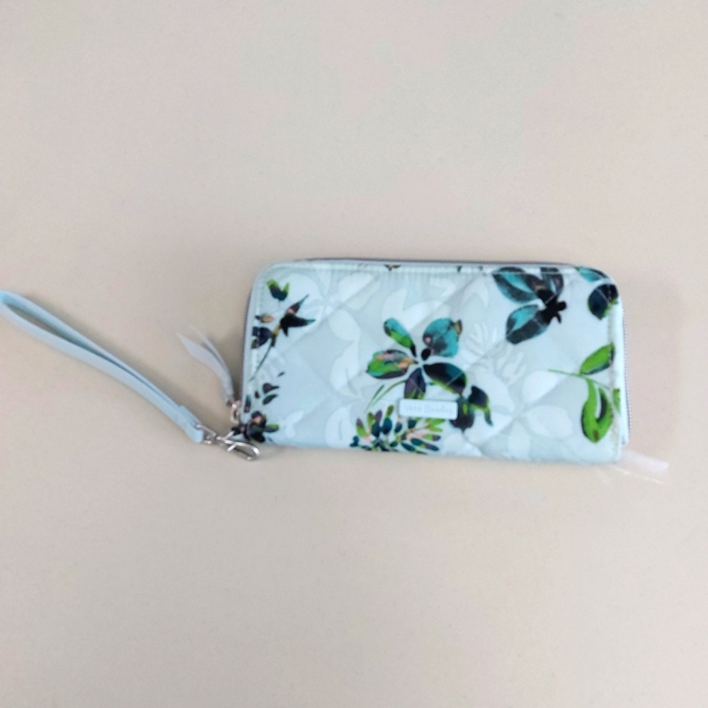 Vera Bradley Accordian Wristlet Wallet Performance Twill Seawater Blooms